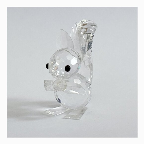 Swarovski - RETIRED Squirrel with Nut Crystal Figure - Picture 4 of 9